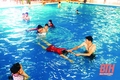 Dạy bơi cho trẻ: Cách phòng, chống đuối nước hiệu quả