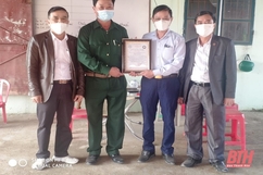 Trao giấy chứng nhận VietGAP cho HTX nông nghiệp hữu cơ Quang Minh Bỉm Sơn