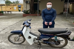 Công an huyện Cẩm Thủy bắt đối tượng chuyên trộm cắp xe máy
