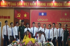 Huyện Quan Sơn và huyện Sầm Tớ (tỉnh Hủa Phăn) ký kết Thỏa thuận hợp tác giai đoạn 2022-2025