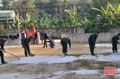 Lữ đoàn Pháo binh 368, Quân đoàn 1 hành quân dã ngoại làm công tác dân vận tại xã Hà Giang, huyện Hà Trung