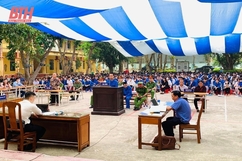 TAND huyện Mường Lát tổ chức xét xử lưu động kết hợp tuyên truyền, phổ biến giáo dục pháp luật