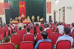 Chủ tịch UBND huyện Yên Định đối thoại với các hộ dân không chấp hành Quyết định thu hồi đất thực hiện dự án