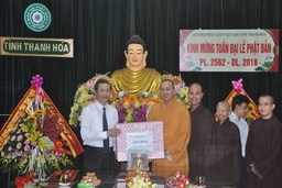 Đồng chí Đỗ Minh Tuấn, Phó Bí thư Tỉnh ủy thăm chúc mừng Ban Trị sự Giáo hội Phật giáo tỉnh Thanh Hóa