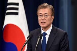 Tổng thống Hàn Quốc Moon Jae-in bắt đầu lên đường thăm Nga
