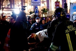 Italy: Sập thang máy nhà ga, hơn 20 người bị thương