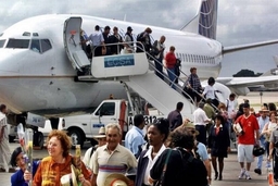 Hơn 40.000 người Cuba hồi hương nhờ cải cách chính sách di cư