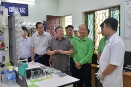 Chủ tịch Hội nông dân Việt Nam thăm, làm việc tại Công ty CP Công nông nghiệp Tiến Nông