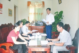 Đảng bộ thị trấn Cẩm Thủy chú trọng công tác phát triển đảng viên