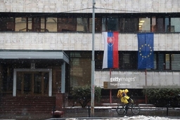 Bộ Ngoại giao Nga trục xuất một tùy viên quân sự Slovakia