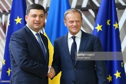 Thủ tướng Ukraine thảo luận với Hội đồng châu Âu về tình hình Azov