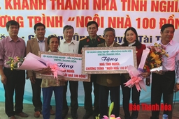 Khánh thành, bàn giao 2 “Ngôi nhà 100 đồng” cho hộ nghèo tại Triệu Sơn