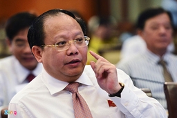 Cách chức Uỷ viên TƯ Đảng, Phó Bí thư Thường trực TPHCM đối với ông Tất Thành Cang