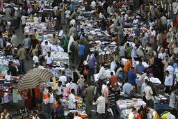 Ai Cập đối mặt với bùng nổ dân số bên cạnh chủ nghĩa khủng bố