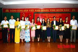 TP Thanh Hóa: Trao giải cuộc thi 990 năm Danh xưng Thanh Hóa với tư cách là đơn vị hành chính trực thuộc Trung ương