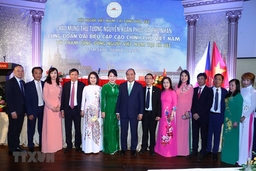 “Cộng đồng người Việt ở Séc là tấm gương sáng về đoàn kết”