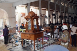 Lại nổ xe tải gần nhà thờ ở thủ đô Colombo của Sri Lanka