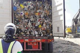 Ottawa đề xuất đưa các container rác thải từ Philippines về Canada