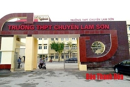 Hơn 900 hồ sơ đăng ký dự thi vào lớp 10 Trường THPT chuyên Lam Sơn năm học 2019-2020