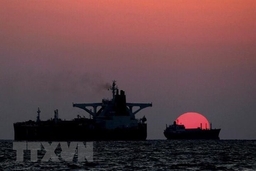 Gibraltar bắt giữ thuyền trưởng và một sỹ quan trên tàu chở dầu Iran