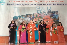 Cán bộ, hội viên Hội LHPN huyện Yên Định vinh dự được nhận Giải thưởng Phụ nữ Việt Nam năm 2019