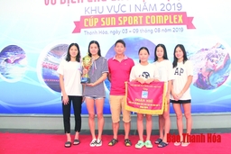 Huấn luyện viên Trịnh Văn Sáng “vực dậy” bơi lội Thanh Hóa