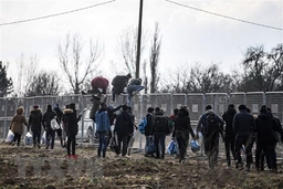 Đụng độ giữa cảnh sát và người di cư tại biên giới Thổ Nhĩ Kỳ-Hy Lạp