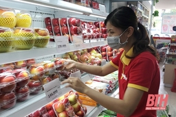 Khó kiểm soát chất lượng trái cây nhập khẩu