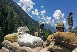 Trung Quốc phóng thích 10 binh sỹ Ấn Độ trong vụ đụng độ biên giới