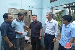Huyện Triệu Sơn thăm hỏi, động viên Nhân dân vùng lũ tại tỉnh Quảng Nam