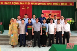 Ứng cử viên đại biểu HĐND tỉnh tiếp xúc cử tri huyện Quan Hóa