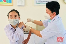 Tỷ lệ tiêm vắc xin phòng COVID-19 mũi nhắc lại ở Thanh Hóa đạt cao