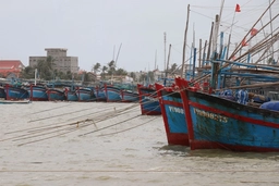 Chủ động ứng phó với cơn bão Jelawat có khả năng đi vào Biển Đông