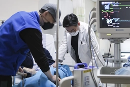 Hàn Quốc sẽ đình chỉ đào tạo các bác sỹ tập sự không quay lại làm việc