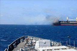 Lực lượng Houthi tuyên bố tấn công 4 tàu ở Vịnh Aden