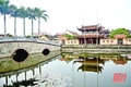 Khánh đá cổ tiếng vang như chuông đồng trong ngôi chùa nghìn năm tuổi ở xứ Thanh