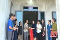 Câu lạc bộ “Trái tim nhân ái hỗ trợ 500 triệu đồng làm nhà cho hộ nghèo huyện Thạch Thành