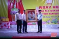 Phó Chủ tịch Thường trực UBND tỉnh Nguyễn Văn Thi dự Ngày hội Đại đoàn kết toàn dân tộc tại Quan Sơn