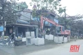 Lập lại trật tự hành lang an toàn giao thông Quốc lộ 45 qua thị trấn Kim Tân