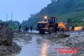 Quốc lộ 10 đoạn qua xã Nga An ngập sâu, khó lưu thông