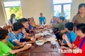 Ấm áp nghĩa tình sau bão lũ