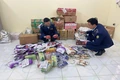 Hàng trăm sản phẩm cánh gà, que cay... không rõ nguồn gốc bị tiêu hủy