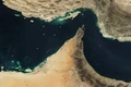 Tàu hàng bị tấn công ở eo biển Hormuz, ông Trump cảnh báo Iran