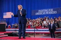 Ông Trump cáo buộc Trung Quốc tiếp cận dữ liệu cử tri Mỹ, Bắc Kinh bác bỏ