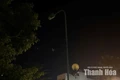Xác minh phản ánh qua VNeTraffic, xử lý tài xế vượt đèn đỏ
