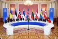 Anh và Pháp cam kết tăng cường hỗ trợ Ukraine nhân Ngày Độc lập