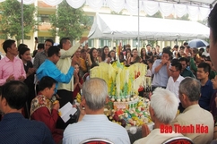 Ấm áp Tết cổ truyền Bunpimay của lưu học sinh Lào tại Thanh Hóa