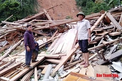 Sơn Thủy hoang tàn sau lũ dữ