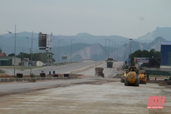 Gấp rút hoàn thành tuyến đường từ QL1A đến đường Đông Tây 4 đi Cảng Nghi Sơn