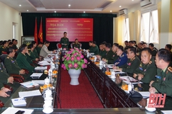 Đoàn cán bộ Quân đội Lào trao đổi kinh nghiệm tại Thanh Hóa